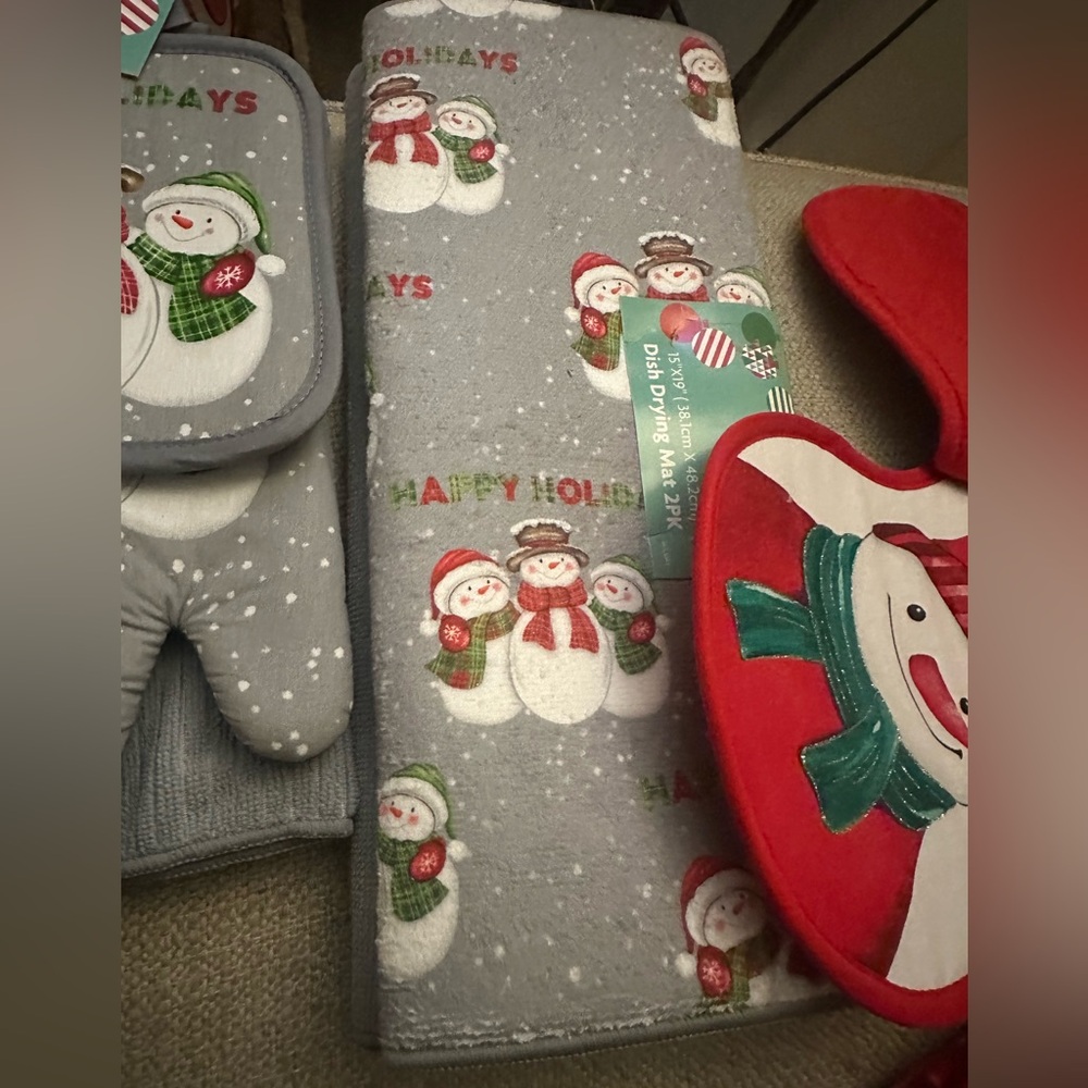 Kitchen Christmas items - Picture 5 of 5